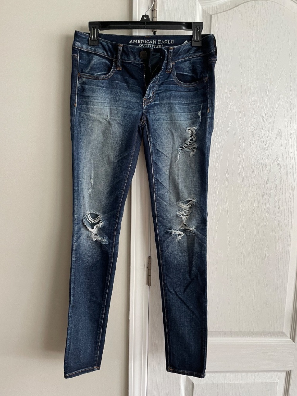 American Eagle Ripped Jeggings Super Stretch Size 6